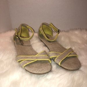 💥SOLD💥Toms Correa Burlap Neon Sandals Sz 9 Vegan